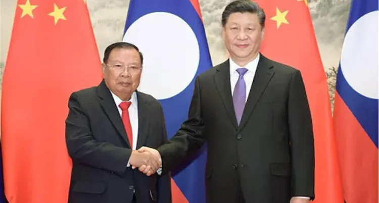 Government wooing business